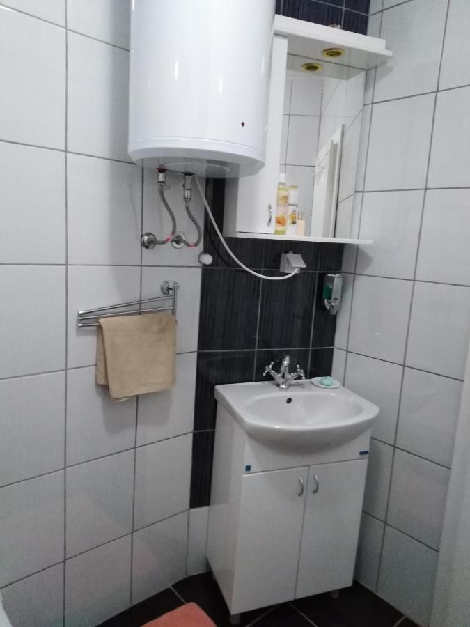 Apartman Sasa Banja Koviljača Exterior foto